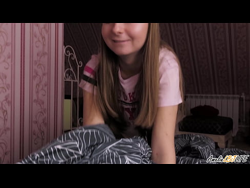 ❤️ Blondie sugit eam BFF est penitus et accipit Cum in ore suo at porn la.pornsexer.ru